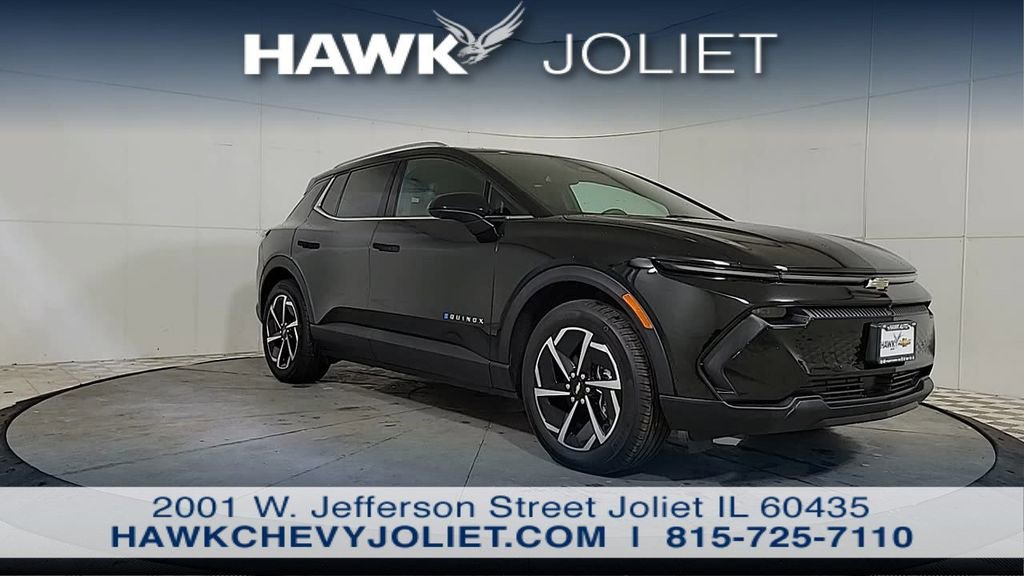 Used 2026 Chevrolet Equinox EV LT image 2