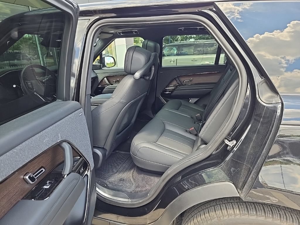 Certified 2024 Land Rover Range Rover Sport SE AWD/4WD image 17