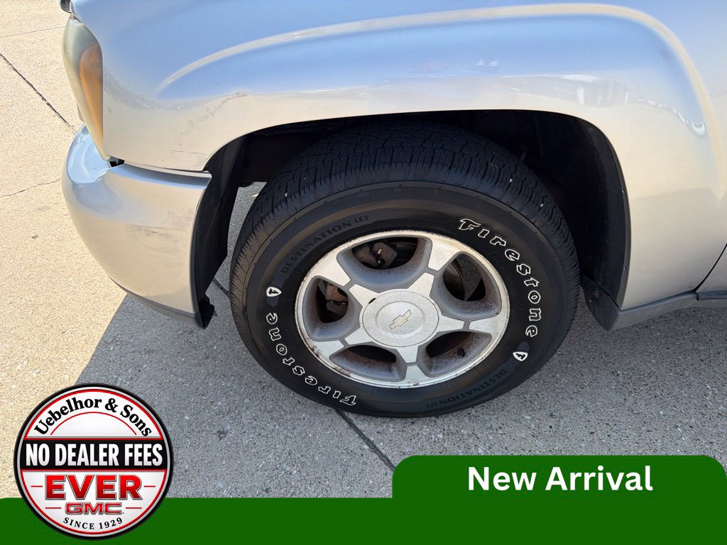 Used 2004 Chevrolet TrailBlazer LT w/ LT Preferred Equipment Group AWD/4WD image 14