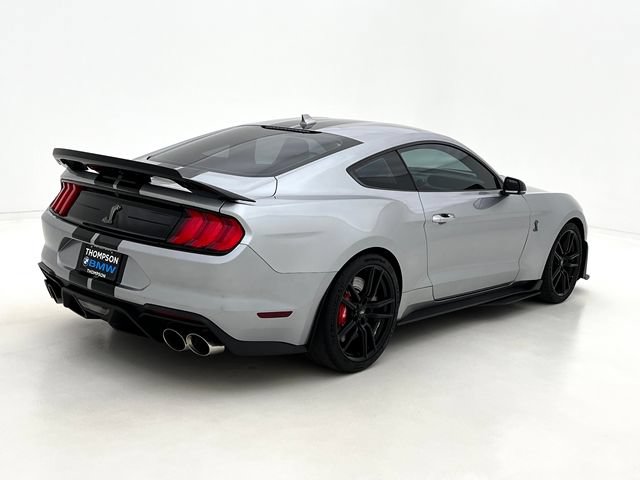 Used 2022 Ford Mustang Shelby GT500 w/ Technology Package RWD image 7
