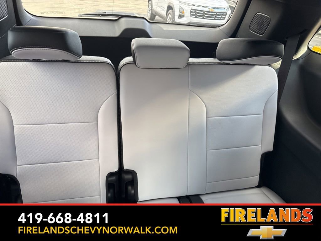 New 2026 Chevrolet Traverse High Country w/ LPO, Floor Liner Package image 39