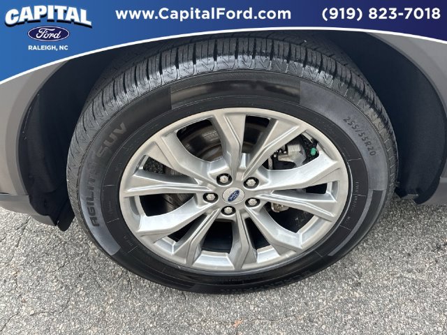 Certified 2023 Ford Explorer XLT w/ Equipment Group 202A AWD/4WD image 13