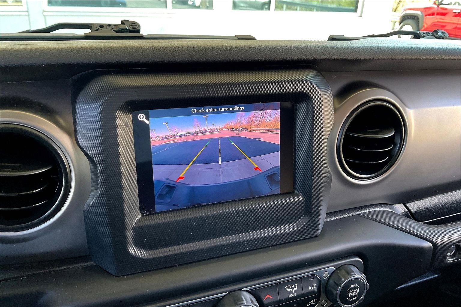 Used 2020 Jeep Gladiator Sport w/ Quick Order Package 24S image 15