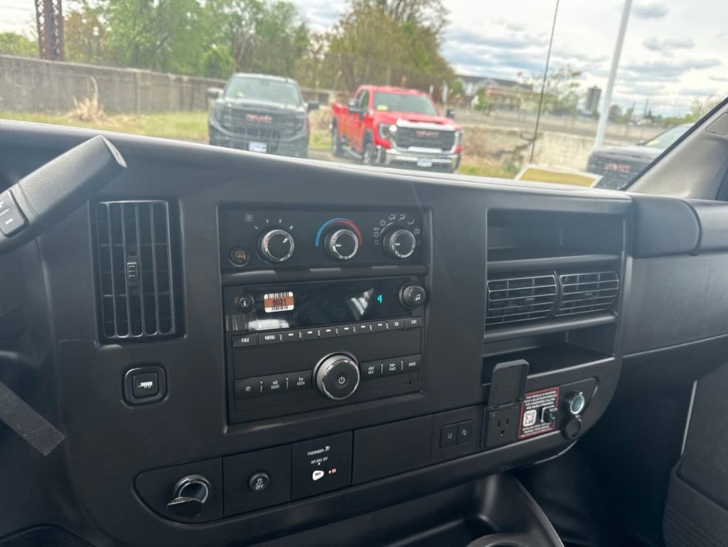 New 2026 Chevrolet Express 2500 w/ Driver Convenience Package RWD image 16