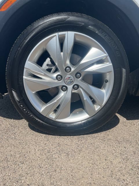 Used 2025 Buick Encore GX Preferred FWD image 32