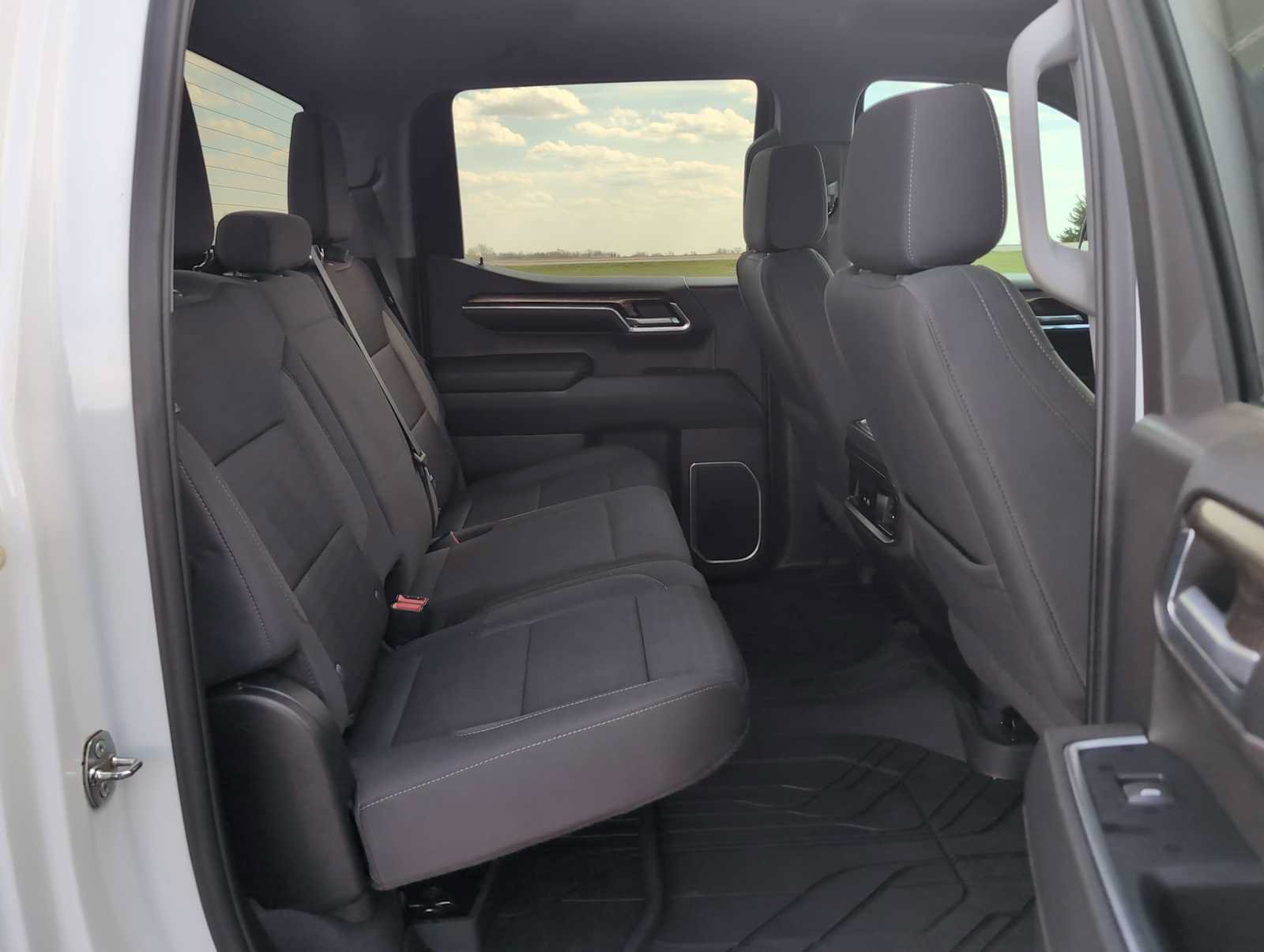 Used 2023 Chevrolet Silverado 1500 RST w/ Protection Package AWD/4WD image 36