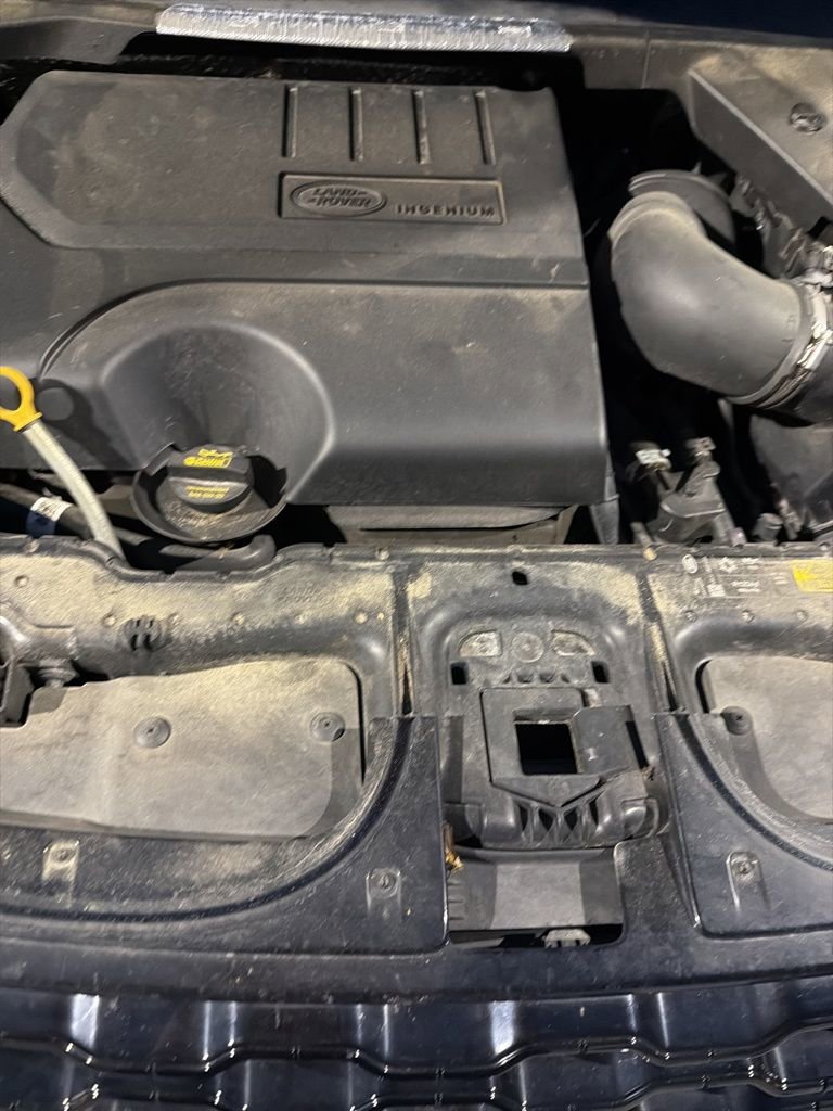 Used 2022 Land Rover Range Rover Evoque SE image 30