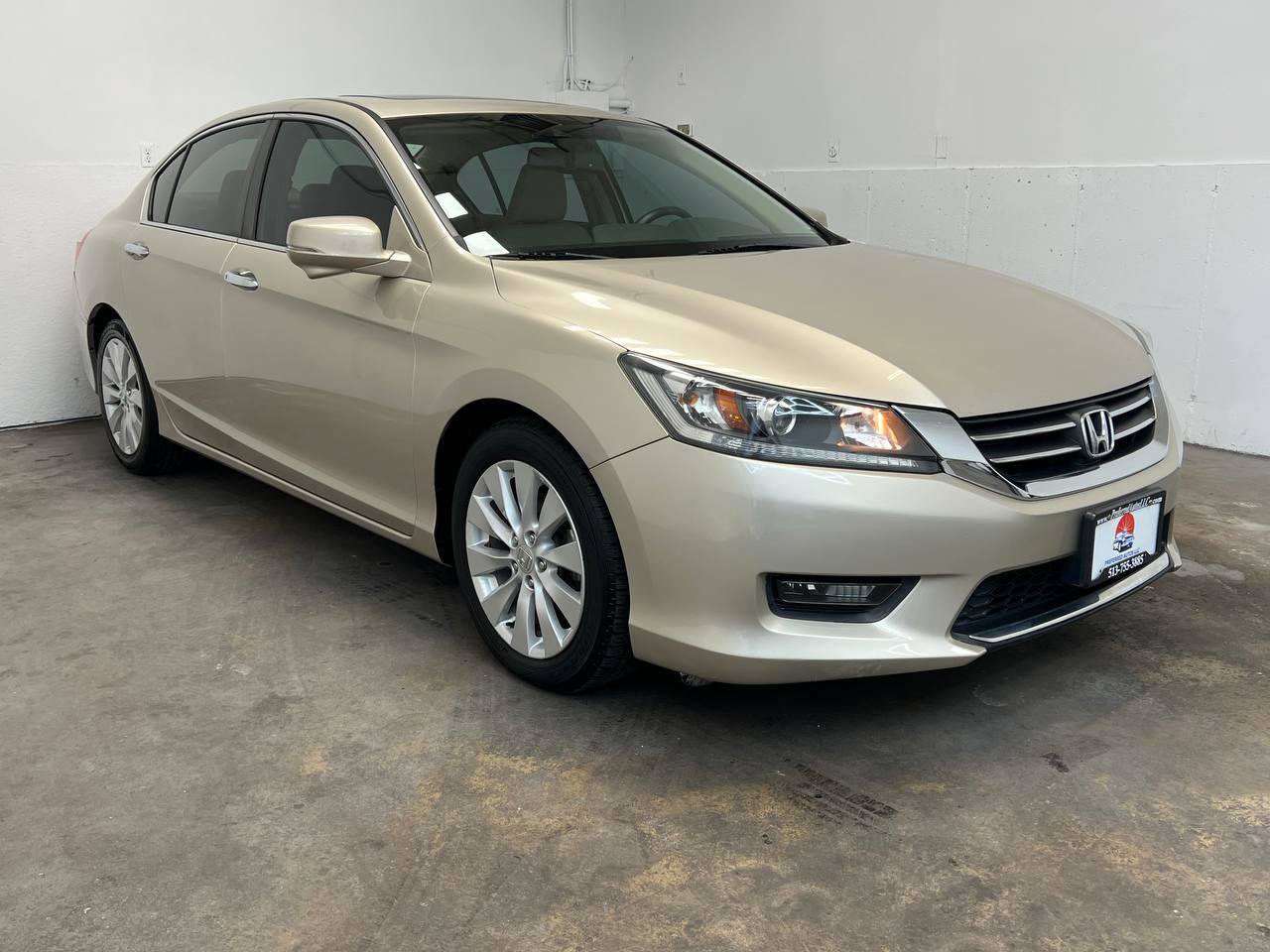 Used 2014 Honda Accord EX-L image 5