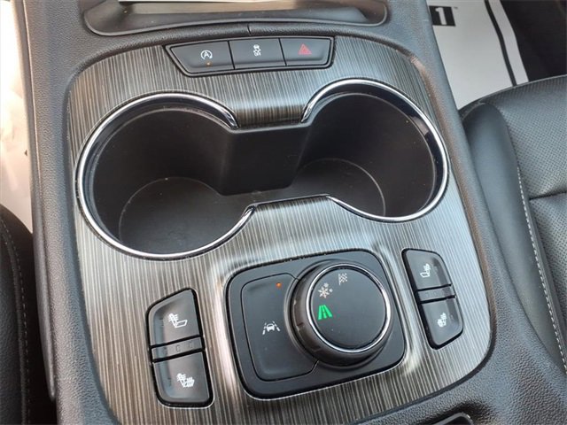 Used 2023 GMC Acadia SLT image 22