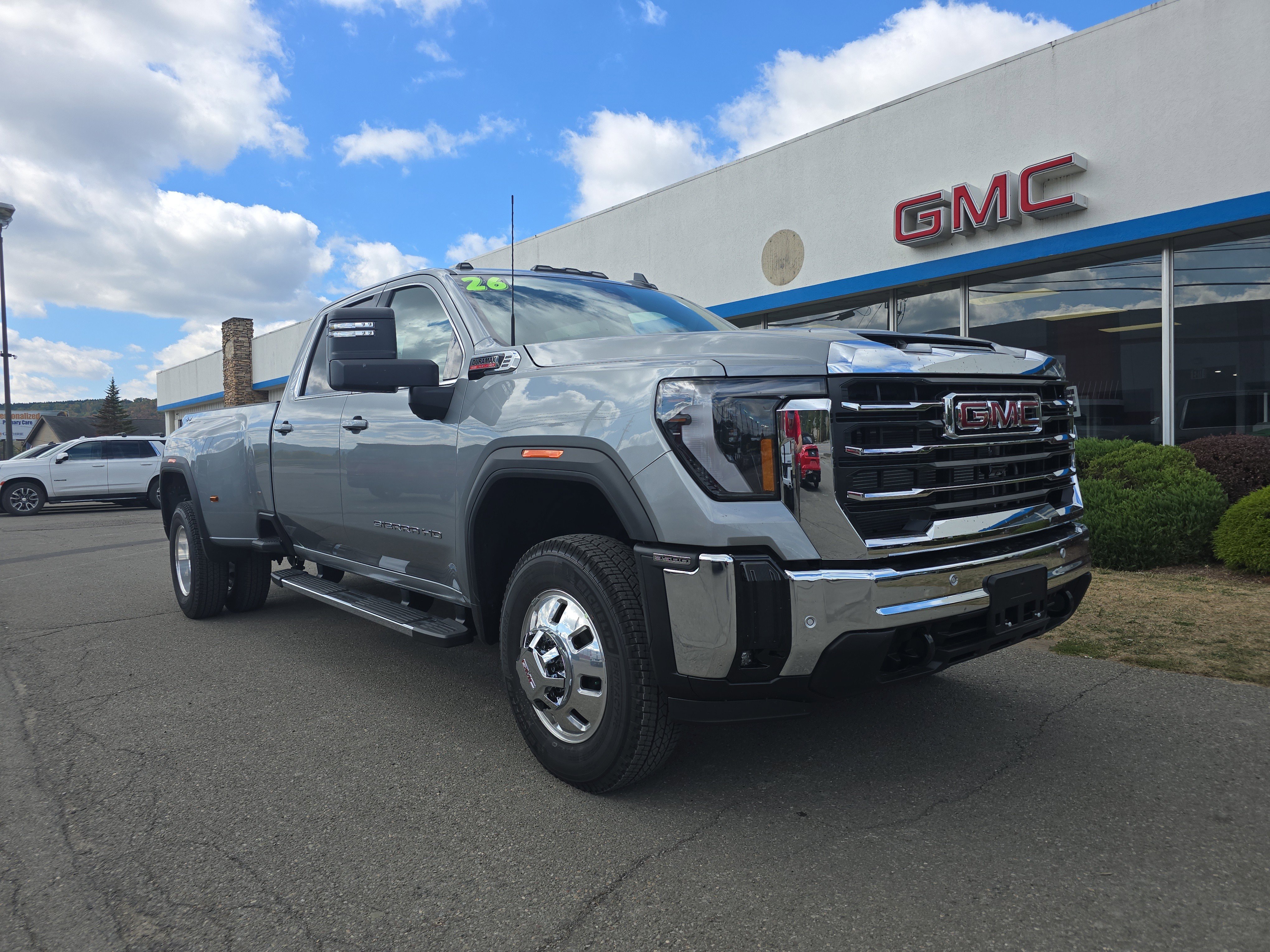 New 2026 GMC Sierra 3500 SLE w/ SLE Value Package image 1