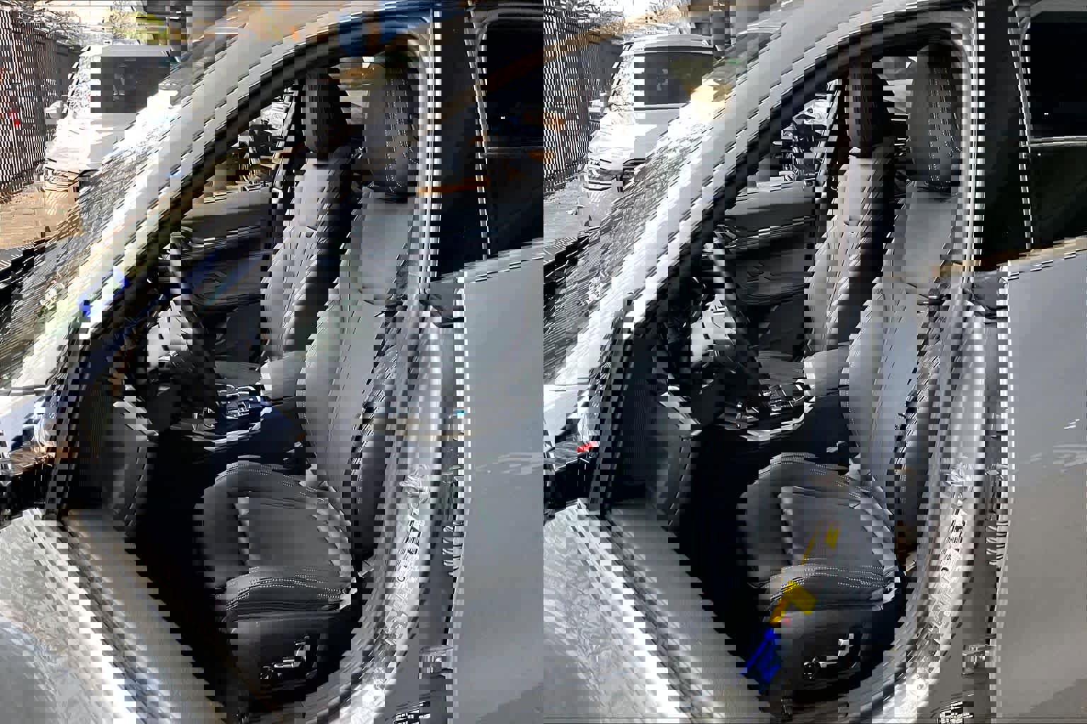 Used 2023 BMW i4 eDrive35 image 7