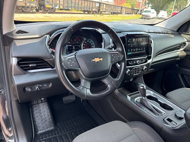 Used 2019 Chevrolet Traverse LT AWD/4WD image 14