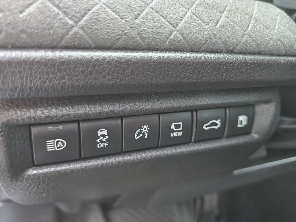 Certified 2025 Toyota Camry XLE w/ Premium Plus Package AWD/4WD image 18