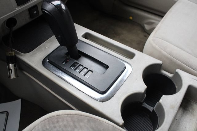 Used 2010 Ford Escape XLT AWD/4WD image 15
