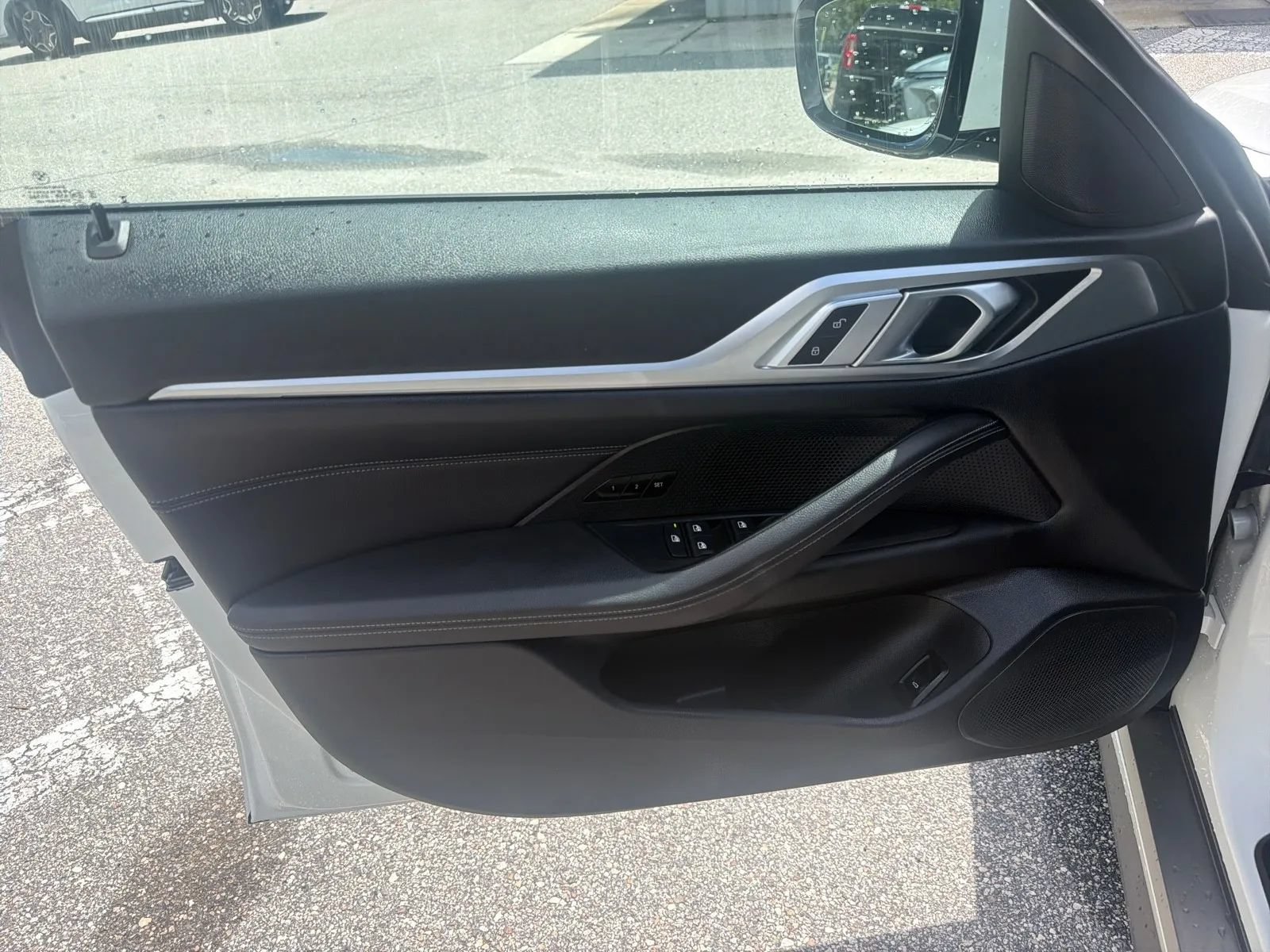 Used 2023 BMW i4 eDrive35 RWD image 14