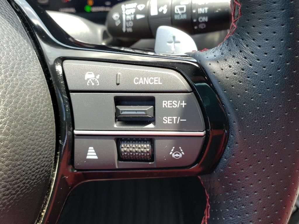 Certified 2025 Acura ADX A-Spec AWD/4WD image 16