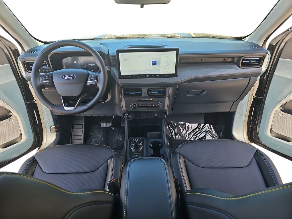 Used 2025 Ford Maverick Lobo AWD/4WD image 10