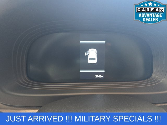 Used 2026 Hyundai Venue SEL FWD image 19