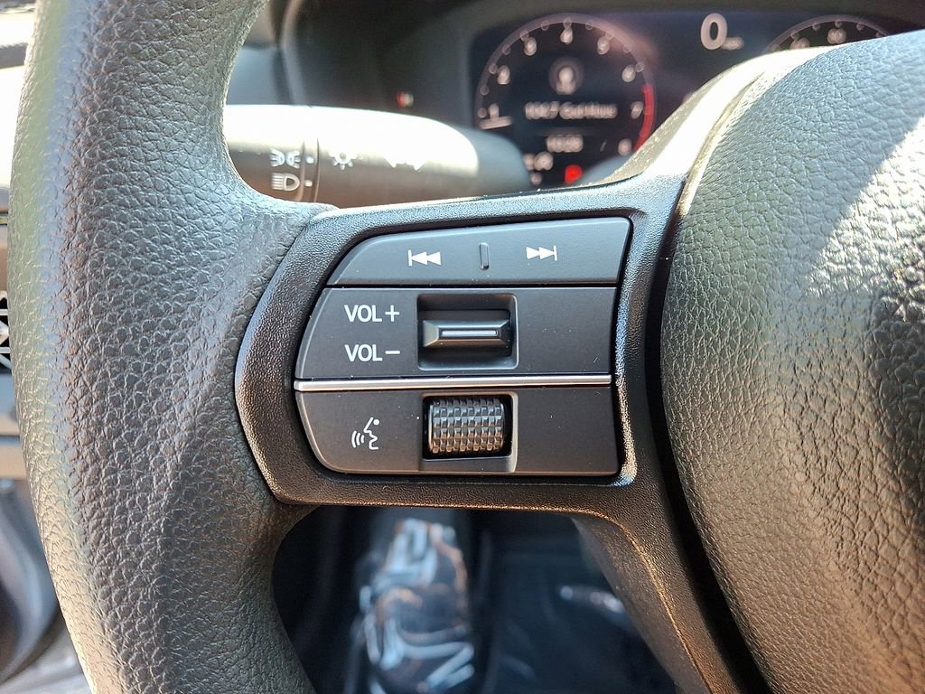 Used 2023 Honda Accord EX image 21