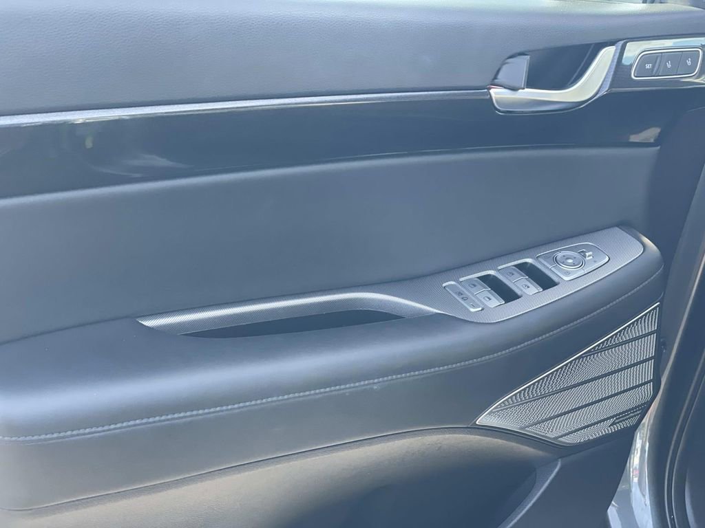 Used 2022 Hyundai Palisade Limited image 21