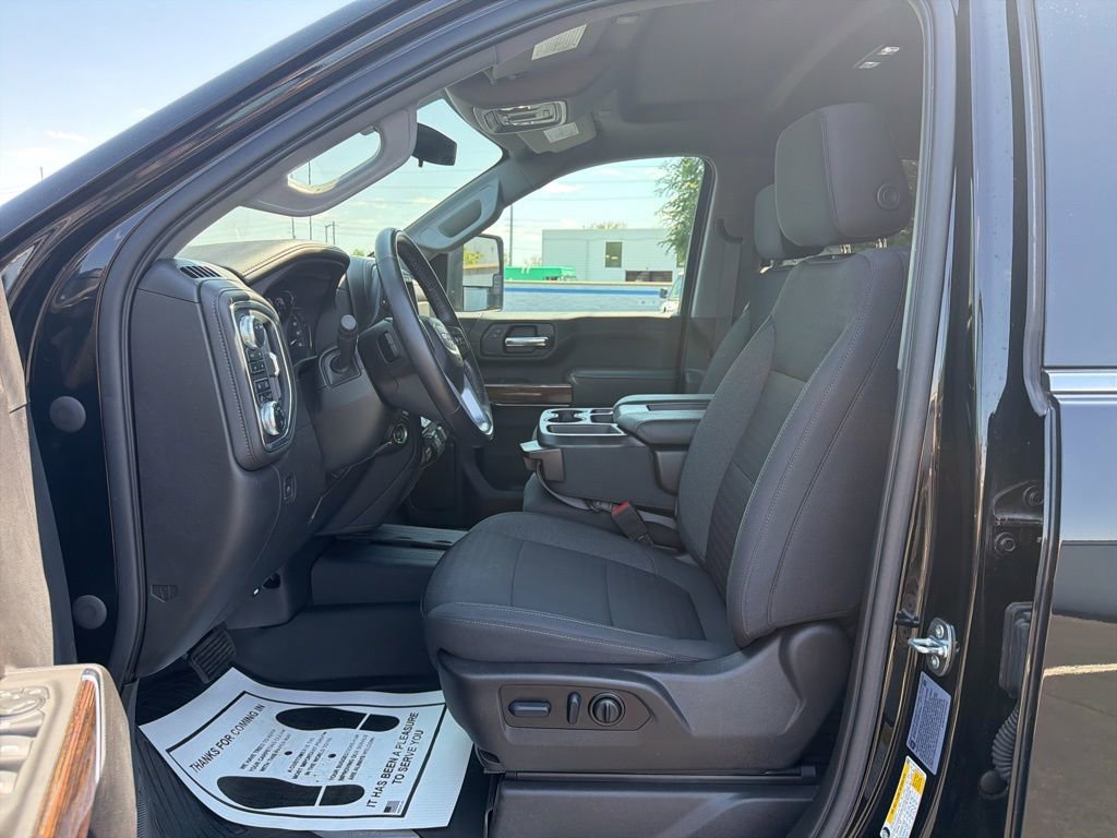 Used 2022 GMC Sierra 3500 SLE w/ SLE Convenience Package AWD/4WD image 16