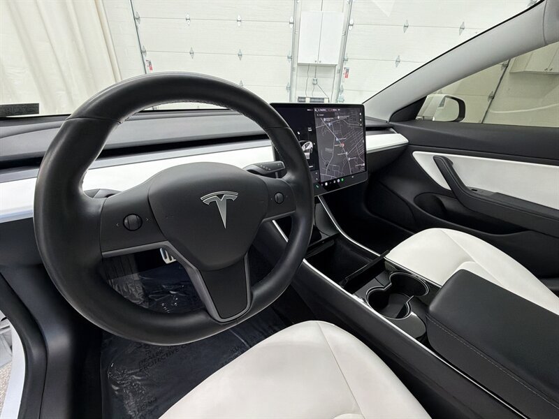 Used 2019 Tesla Model 3 Long Range AWD/4WD image 10