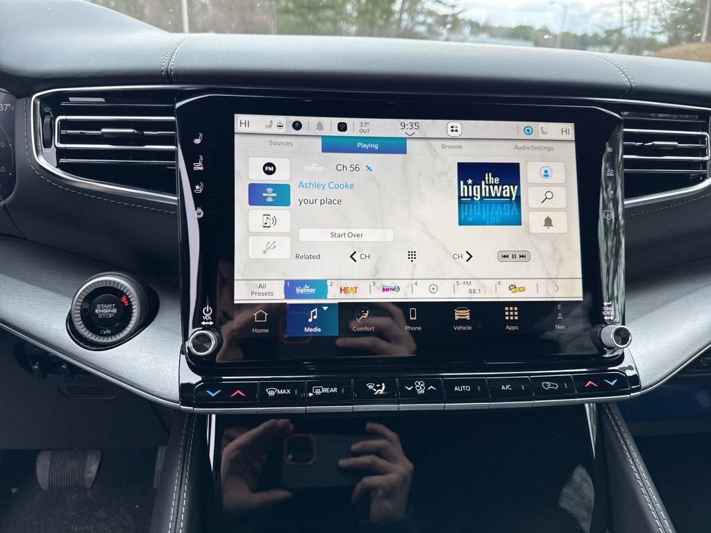 New 2026 Jeep Grand Wagoneer Limited image 12