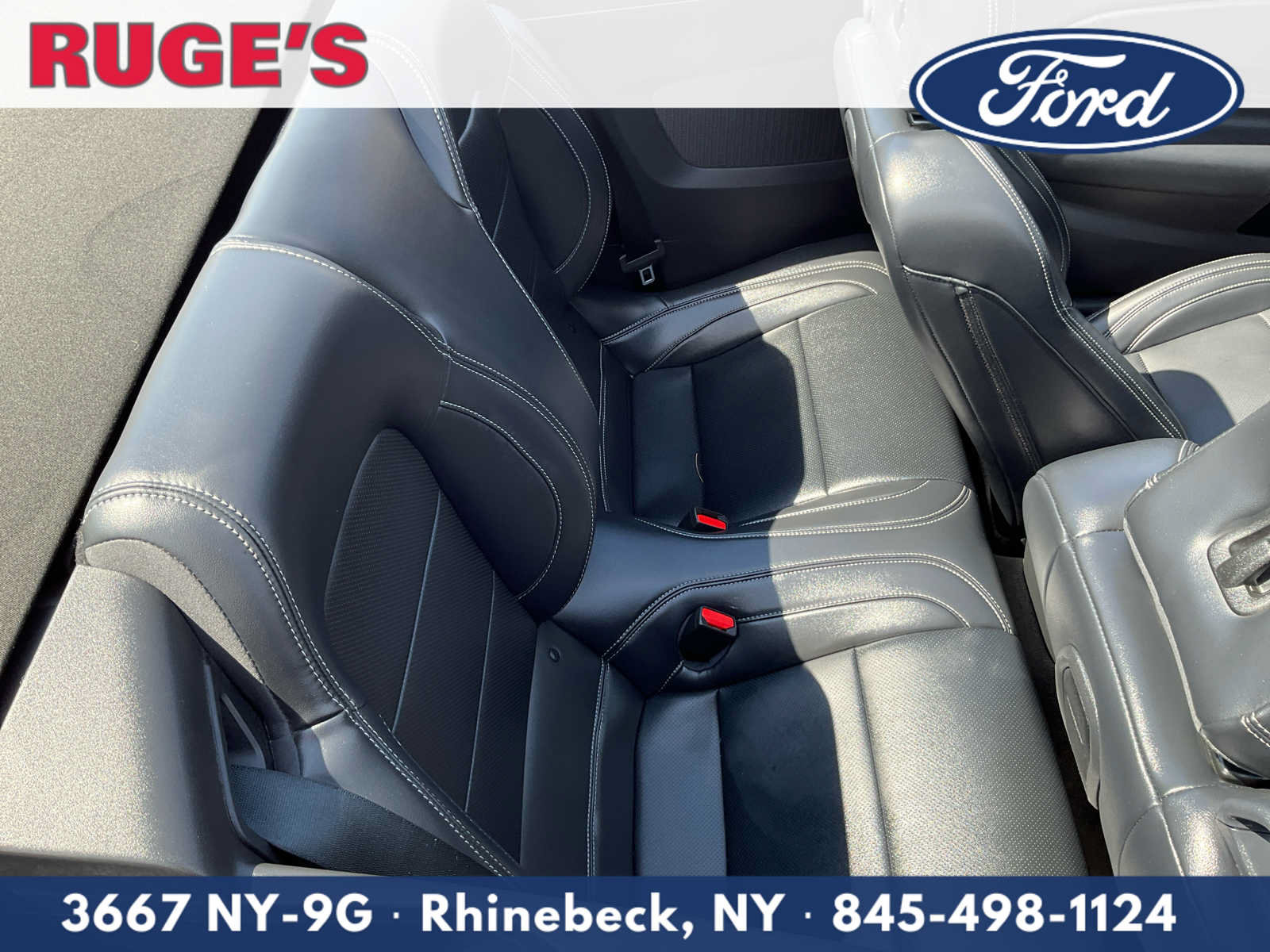 Used 2025 Ford Mustang Premium RWD image 18