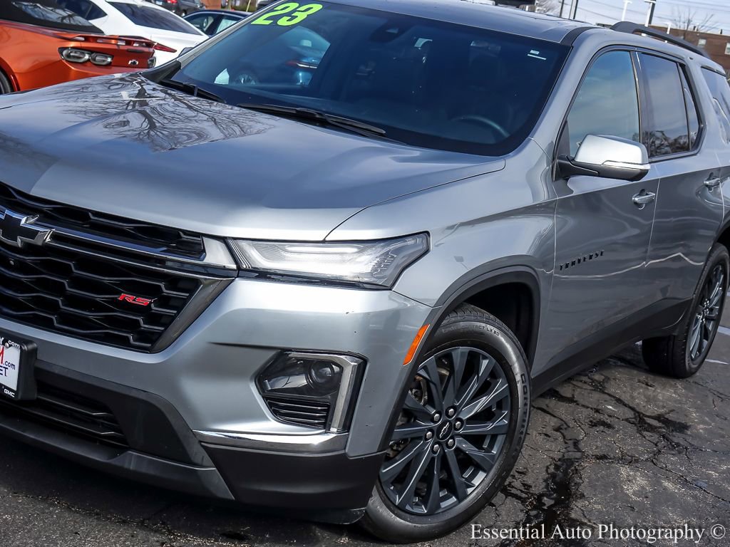 Used 2023 Chevrolet Traverse RS image 5