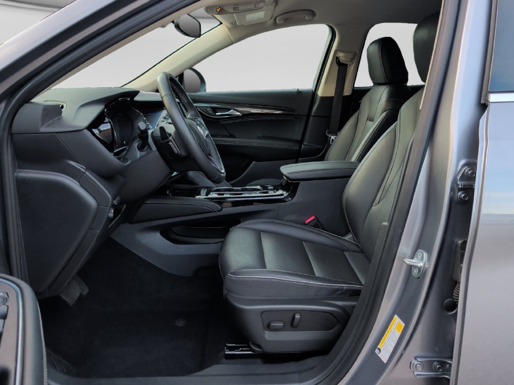 Used 2022 Buick Envision Essence w/ Technology Package I AWD/4WD image 16