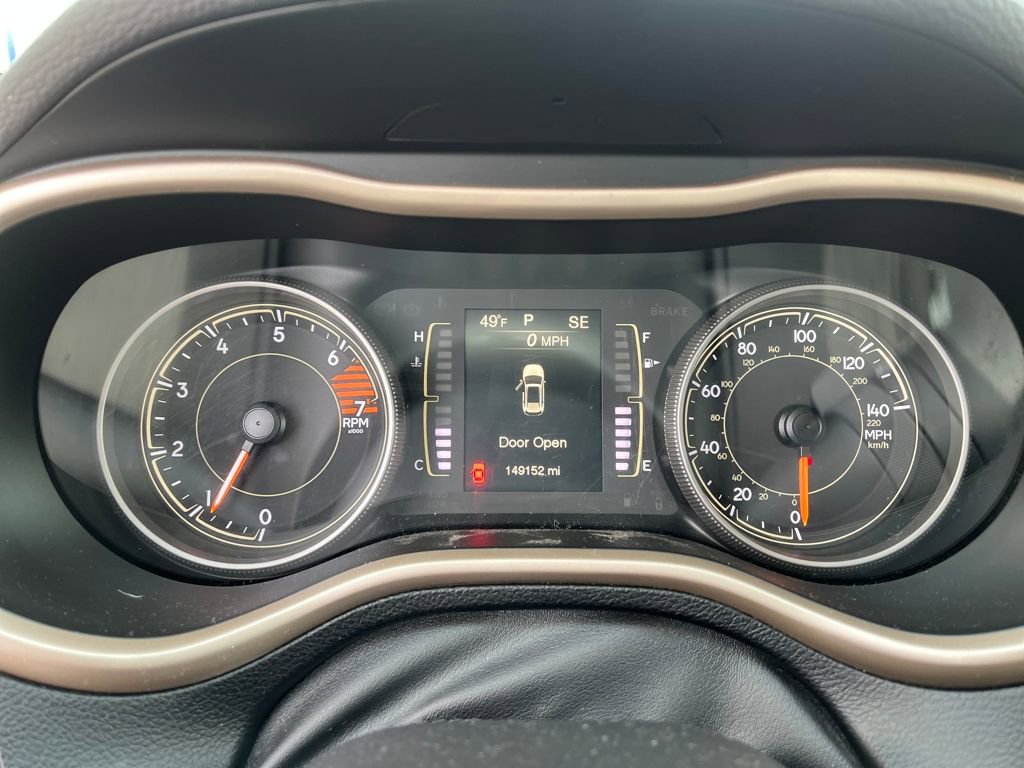 Used 2017 Jeep Cherokee Latitude w/ Safety/Convenience Group image 11