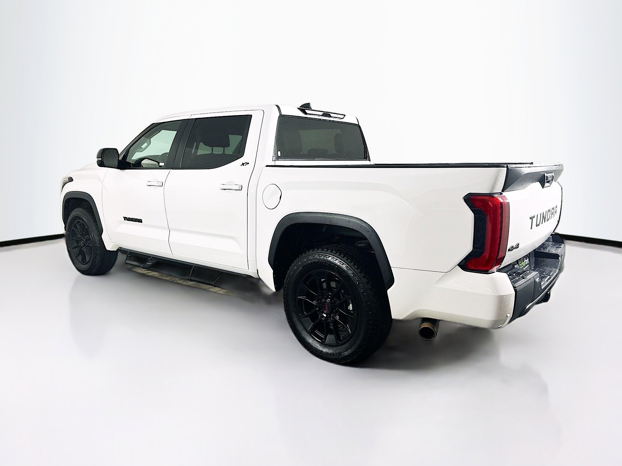 Used 2024 Toyota Tundra SR5 w/ SR5 Premium Package AWD/4WD image 5