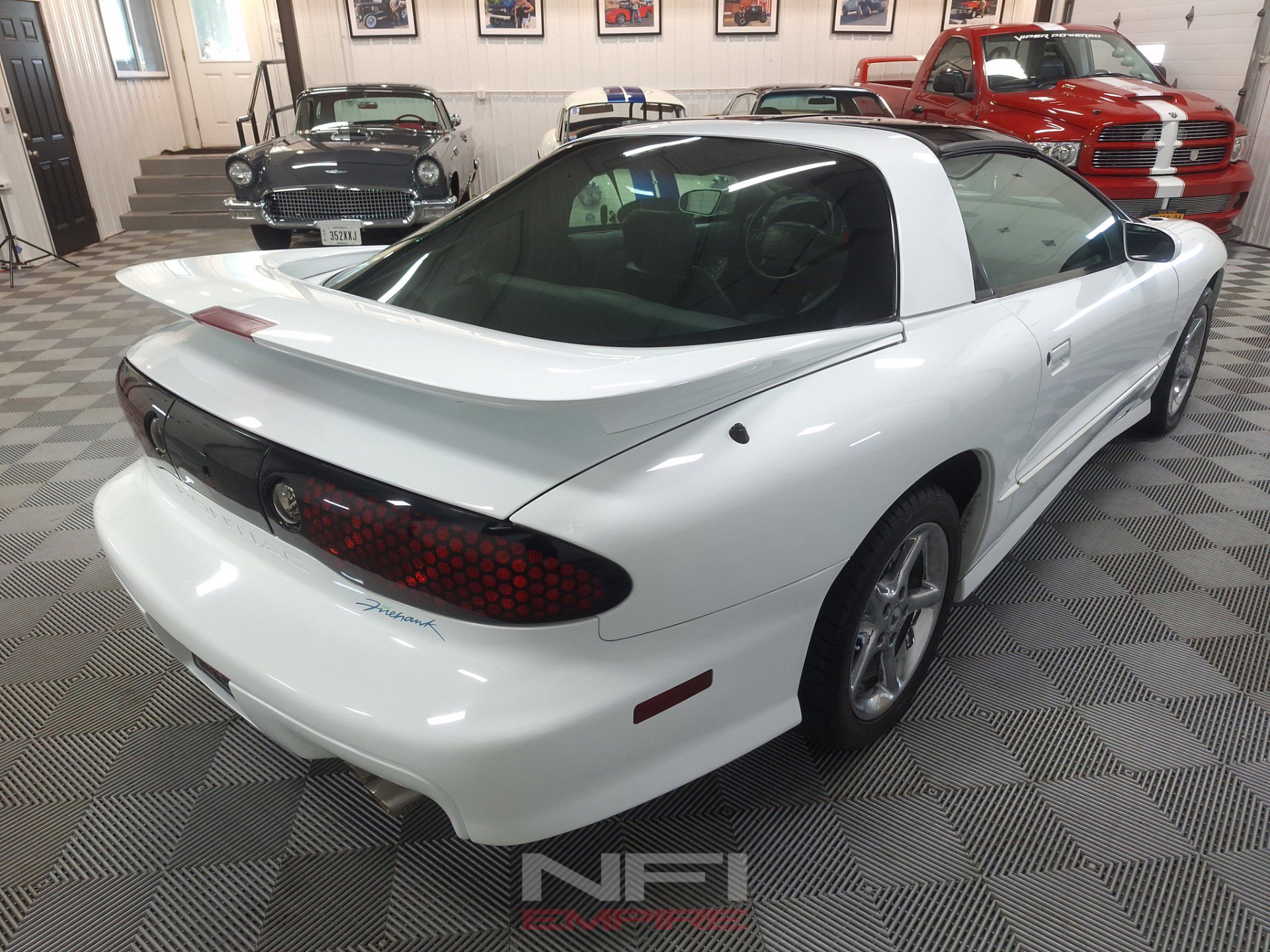 Used 1999 Pontiac Firebird Formula w/ SLP Firehawk Pkg RWD image 8
