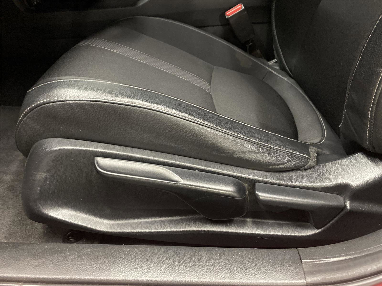 Used 2019 Honda Civic Sport image 18
