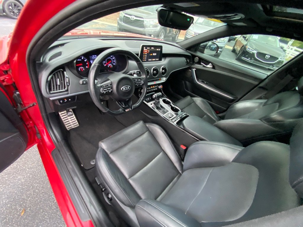Used 2020 Kia Stinger GT-Line w/ Sun & Sound Package image 31