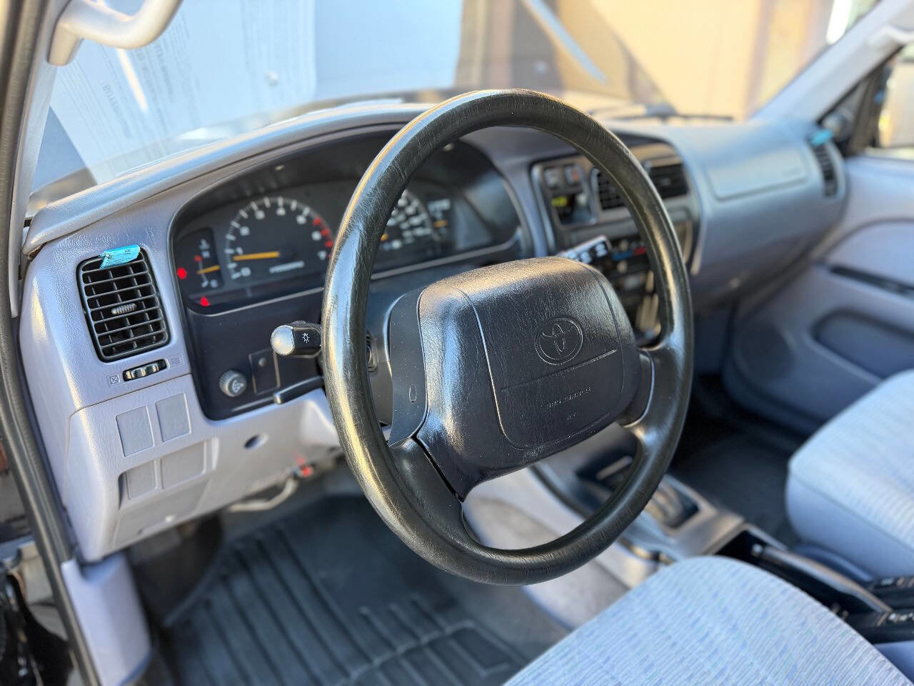 Used 1997 Toyota 4Runner SR5 RWD image 11