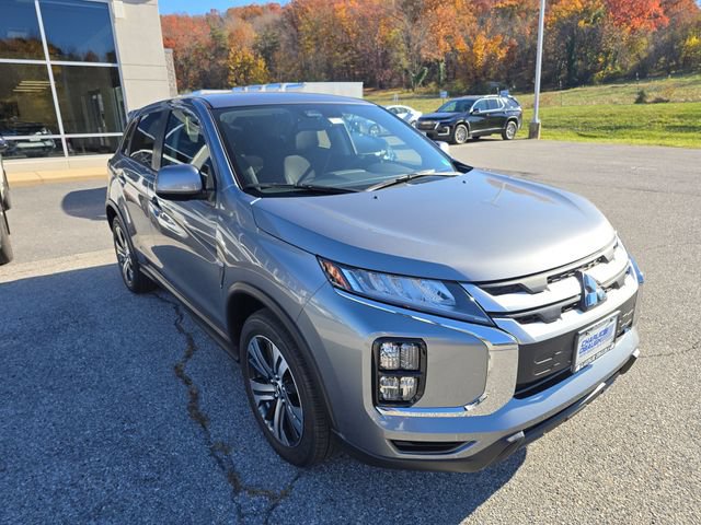 Used 2025 Mitsubishi Outlander Sport ES AWD/4WD image 7