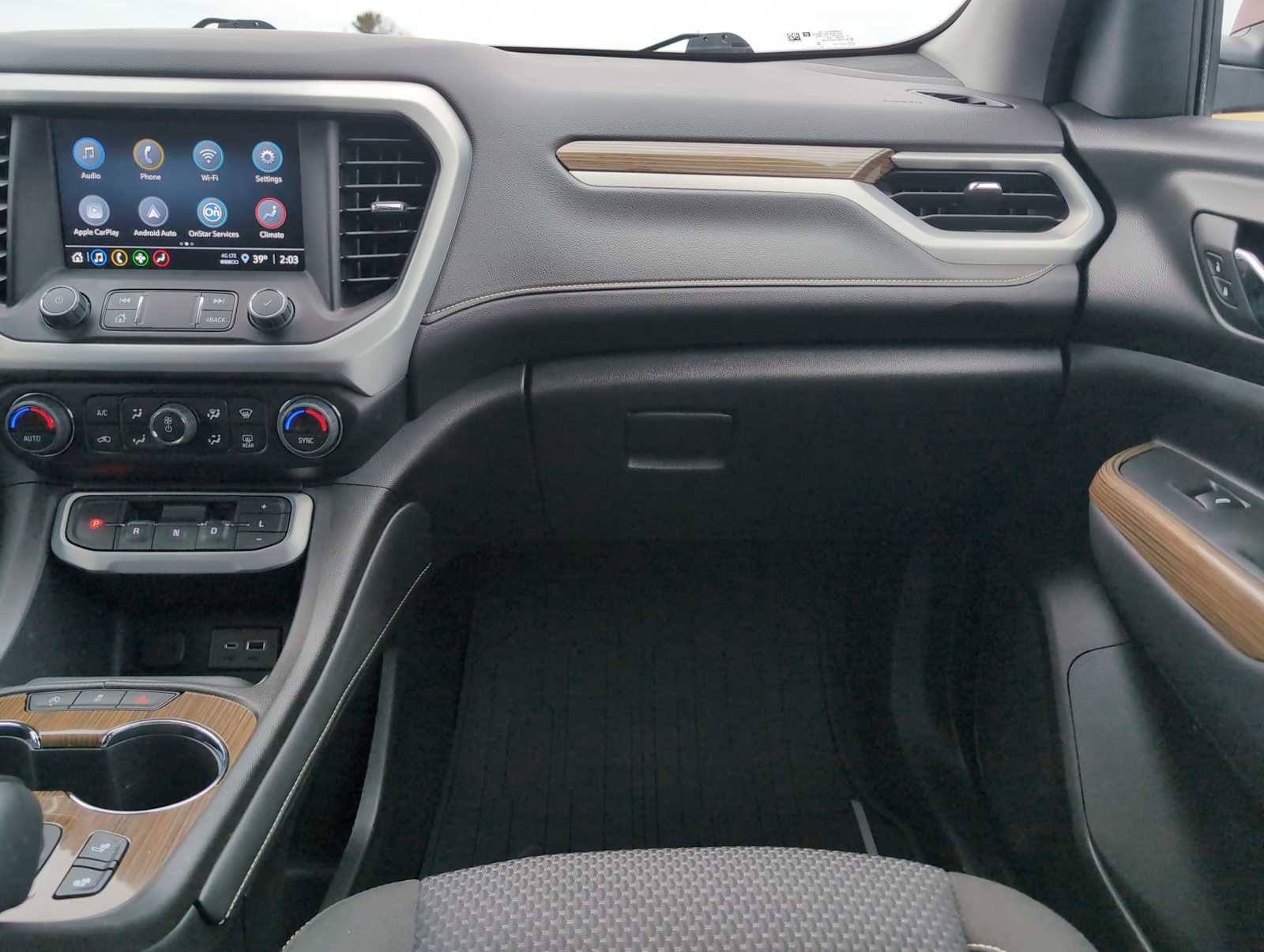 Used 2023 GMC Acadia SLE w/ Driver Convenience Package image 27