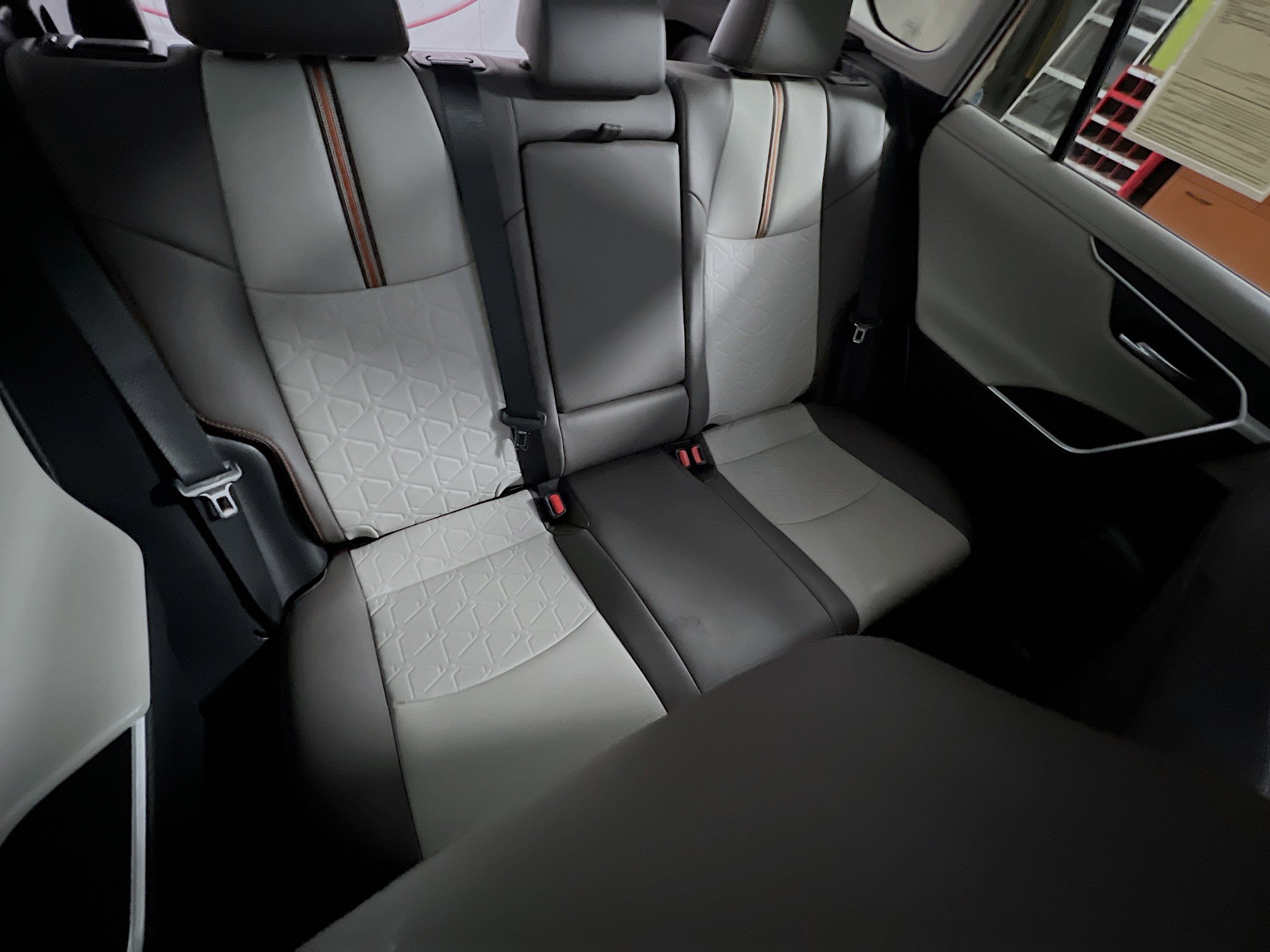 Used 2020 Toyota RAV4 Adventure AWD/4WD image 33