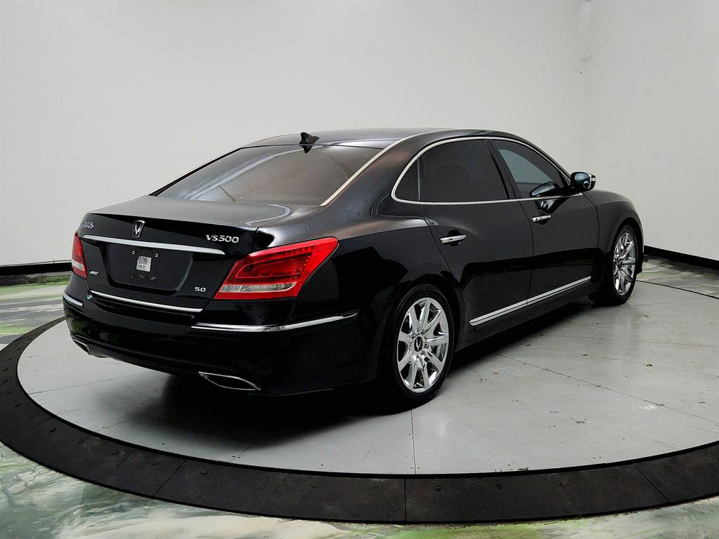 Used 2013 Hyundai Equus Ultimate RWD image 5