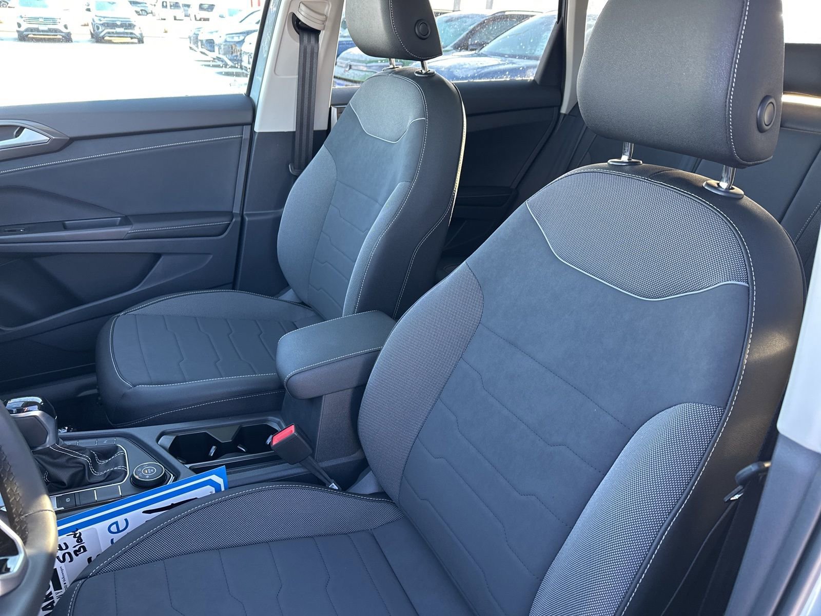 New 2026 Volkswagen Taos SE image 18