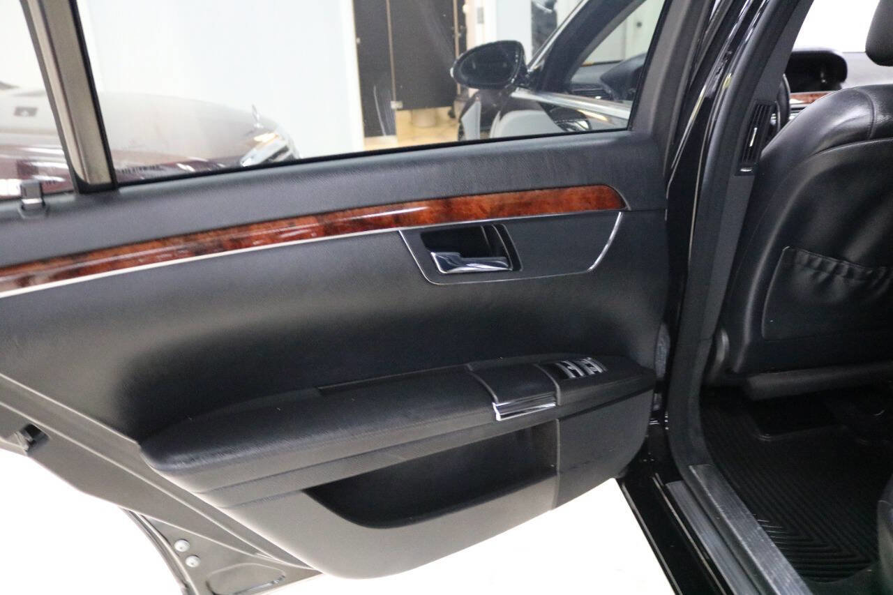 Used 2008 Mercedes-Benz S 550 S 550 4MATIC AWD 4dr Sedan image 16