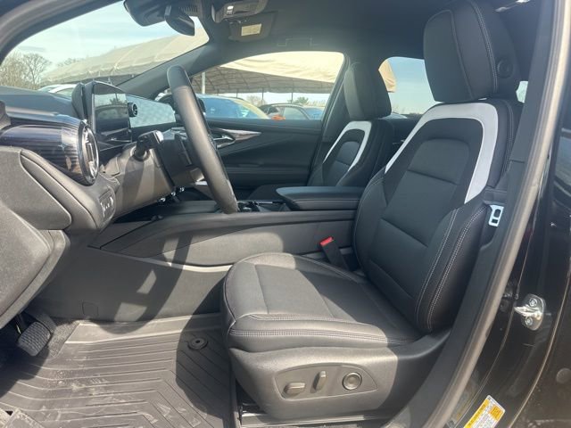 New 2026 Chevrolet Blazer EV LT image 9