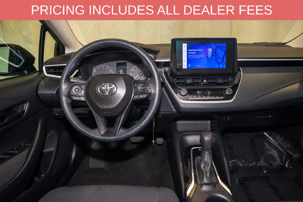 Used 2025 Toyota Corolla LE FWD image 6