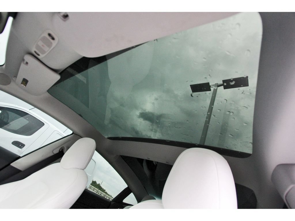 Used 2022 Tesla Model 3 Performance AWD/4WD image 29