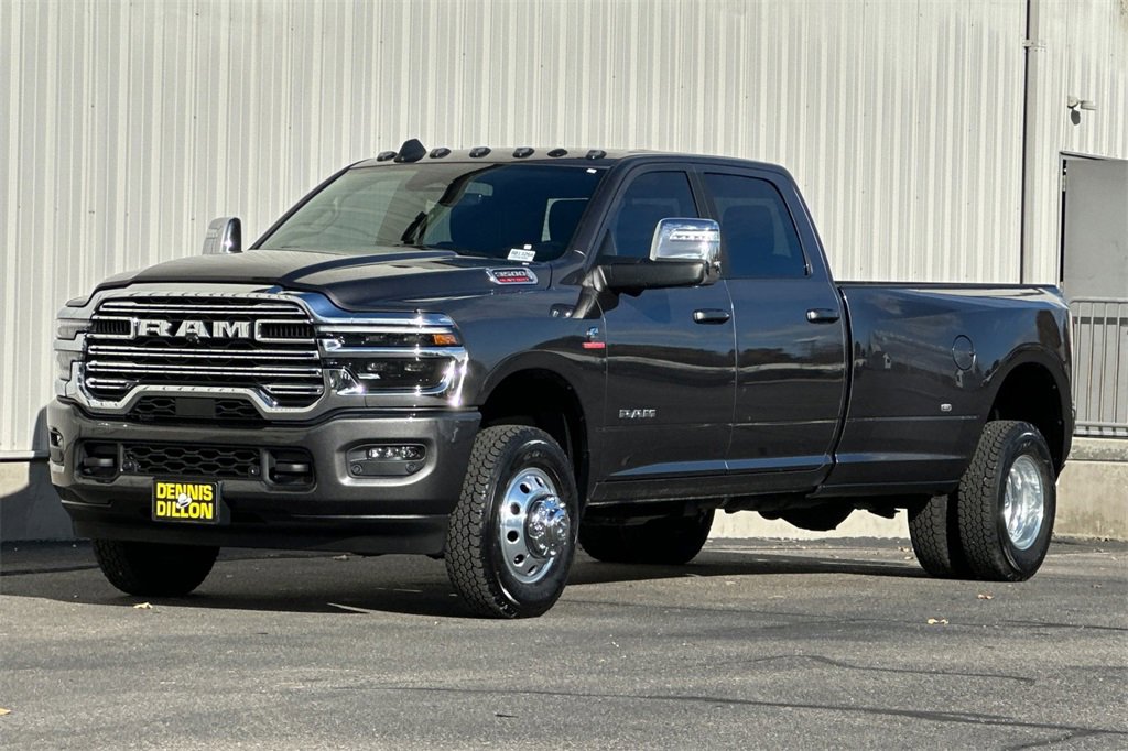 Used 2025 RAM 3500 Laramie w/ Towing Technology Group image 8