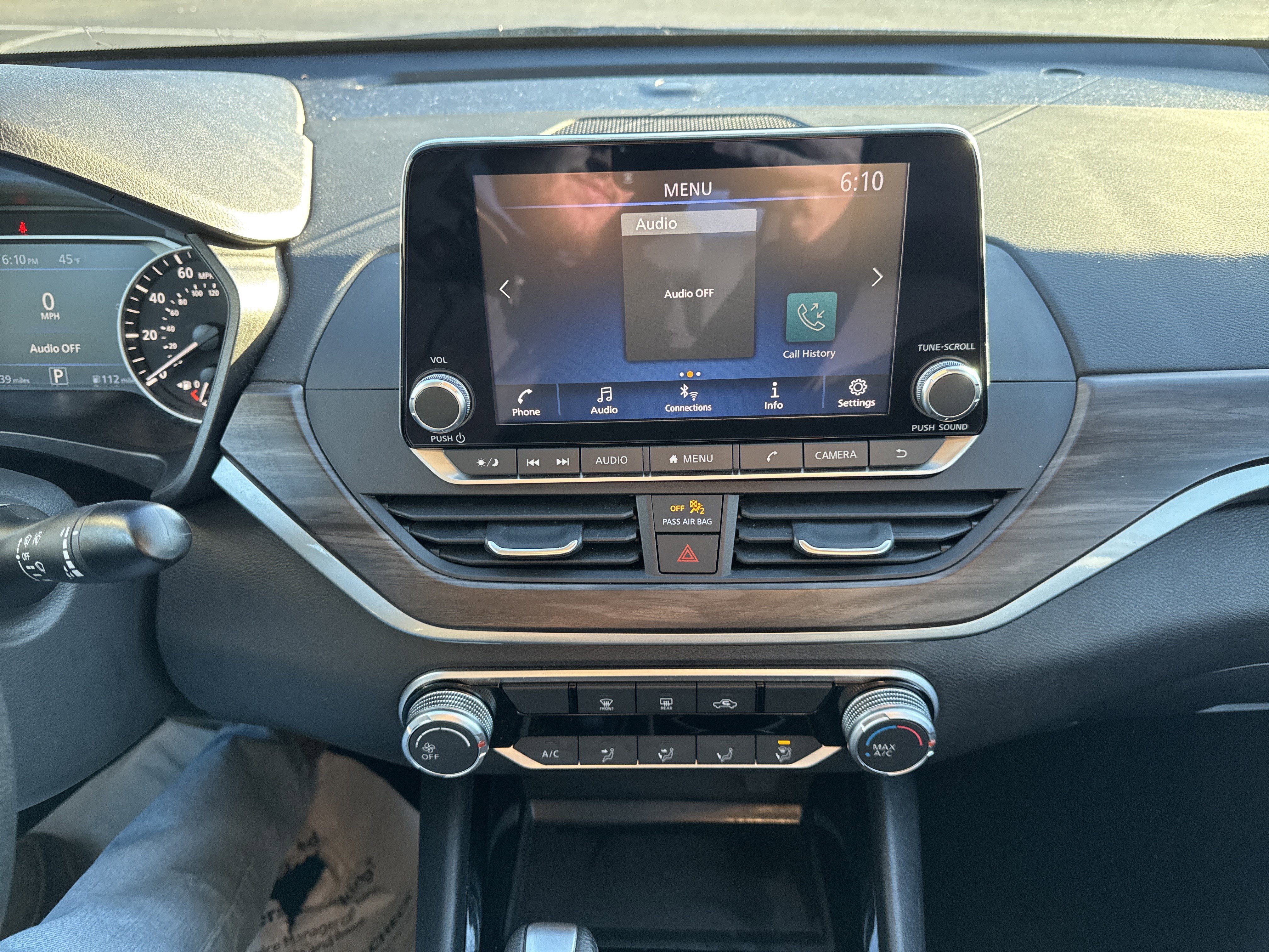 Used 2024 Nissan Altima 2.5 SV image 18