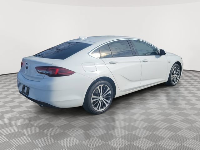 Used 2018 Buick Regal Essence FWD image 6