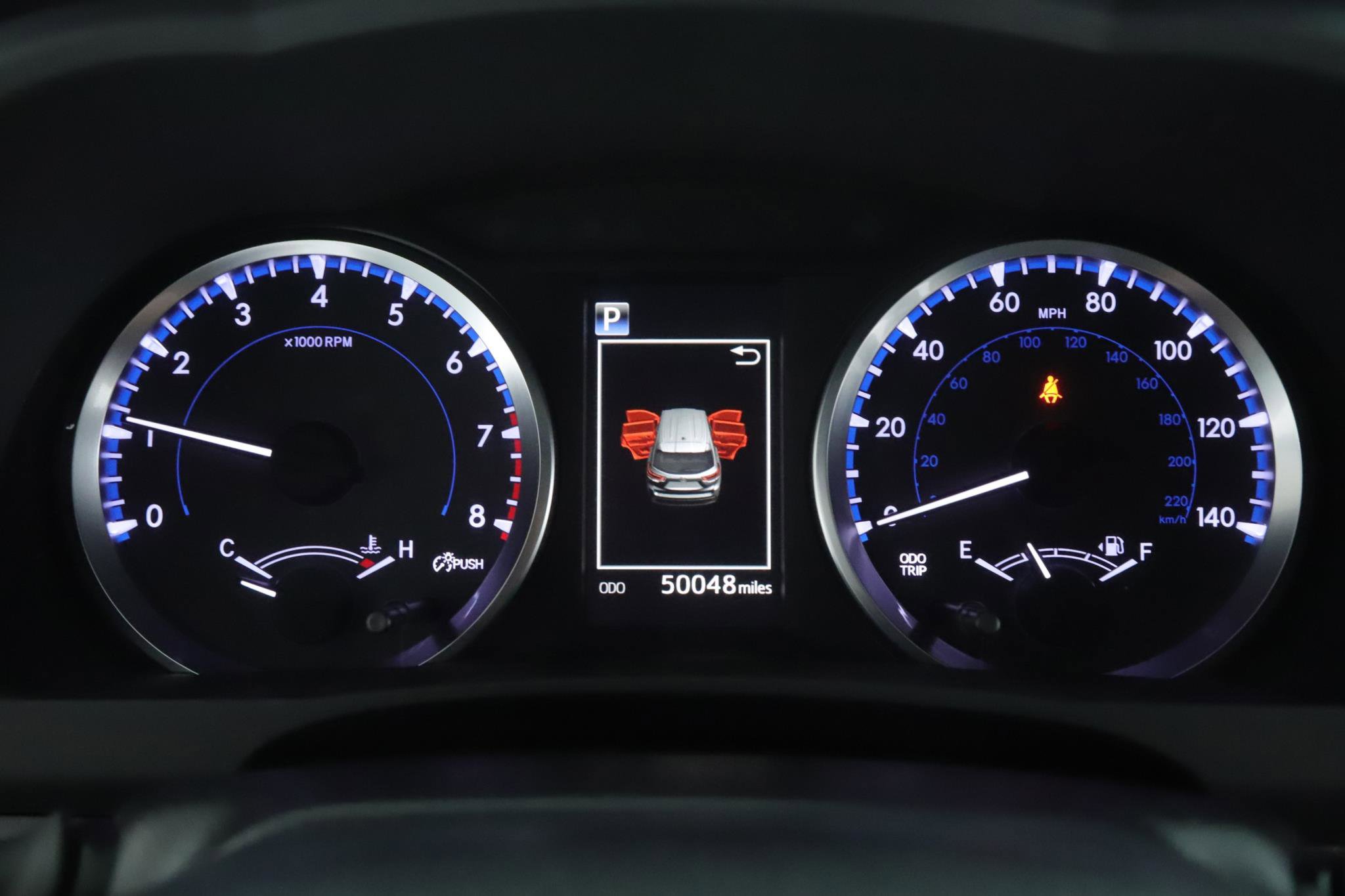 Used 2018 Toyota Highlander LE AWD/4WD image 10