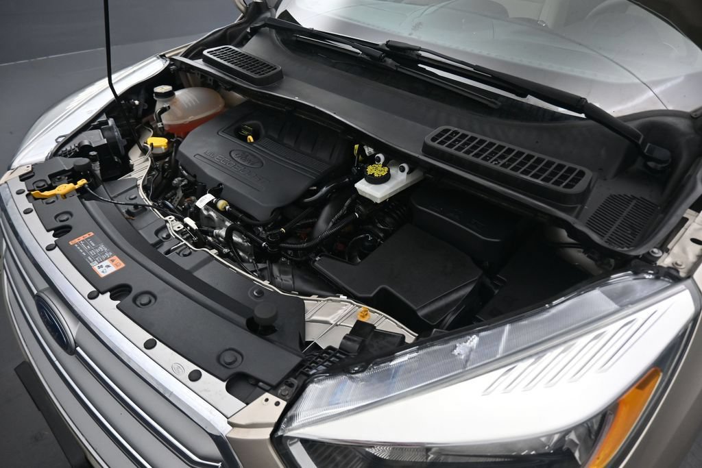 Used 2017 Ford Escape SE AWD/4WD image 49
